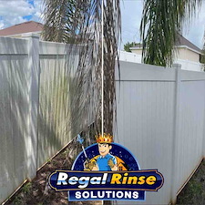 Top-Notch-Driveway-Patio-Cleaning-and-Fence-Cleaning-In-Winter-Haven-Florida 4